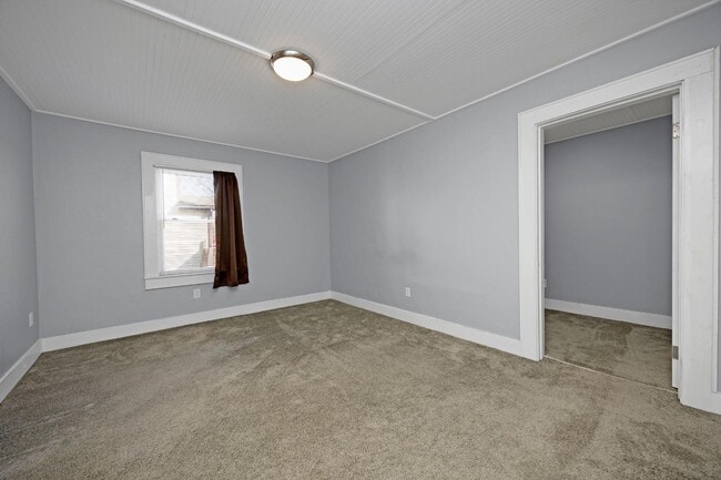 Building Photo - 104 Taylor Blvd