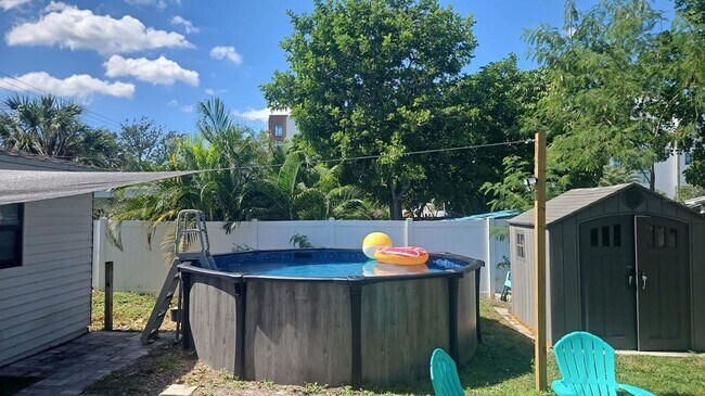 Building Photo - 4731 W Montgomery Ave