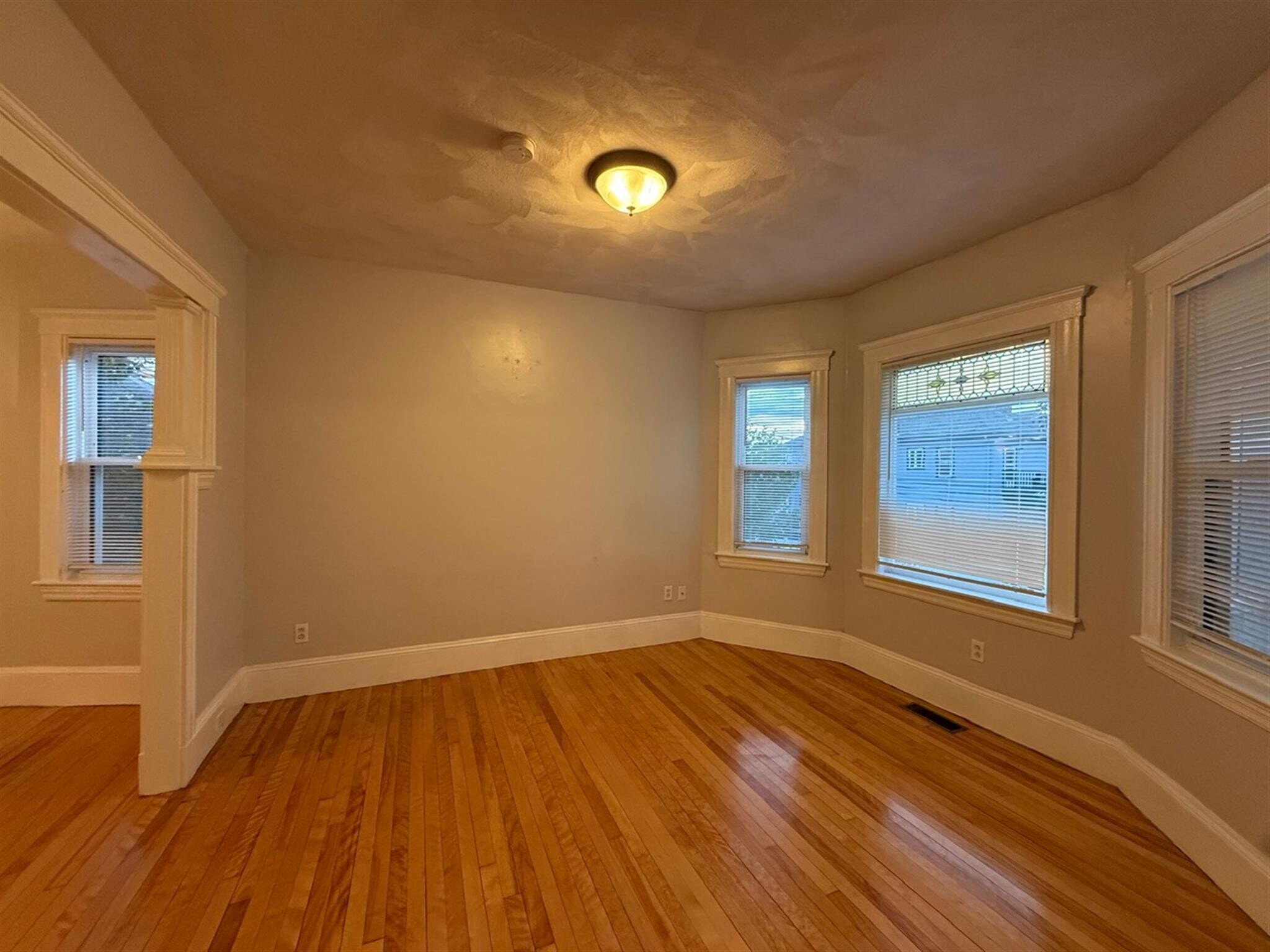 Building Photo - 110 W Quincy St