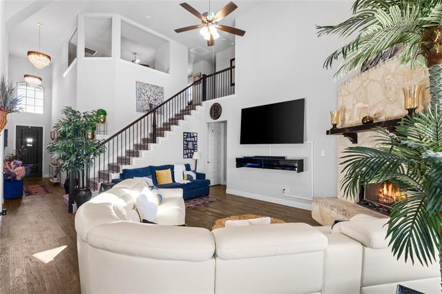 Building Photo - 6017 Mango Dr