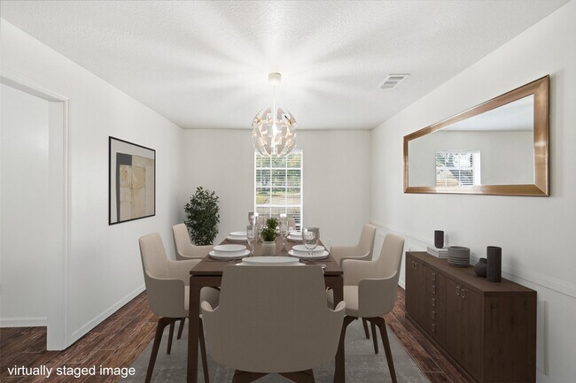 Building Photo - 1914 Abby Aldrich Ln