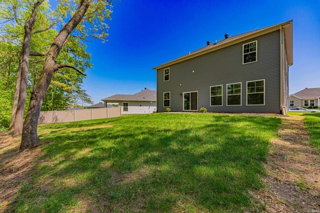 Building Photo - 9808 Blyth Dr