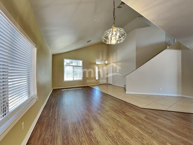 Building Photo - 10406 W Orange Blossom Ln