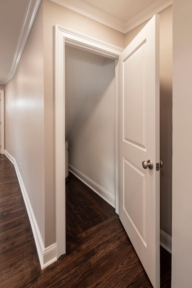 Interior Photo - Regency Manor