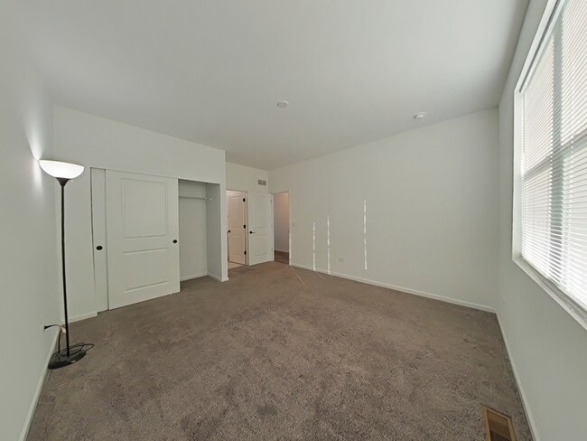 Building Photo - 4303 Chelsea Mnr Cir