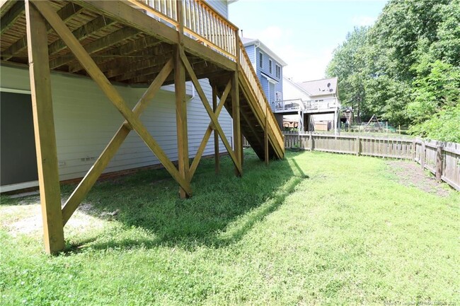 Building Photo - 203 Abbey Oak Ln