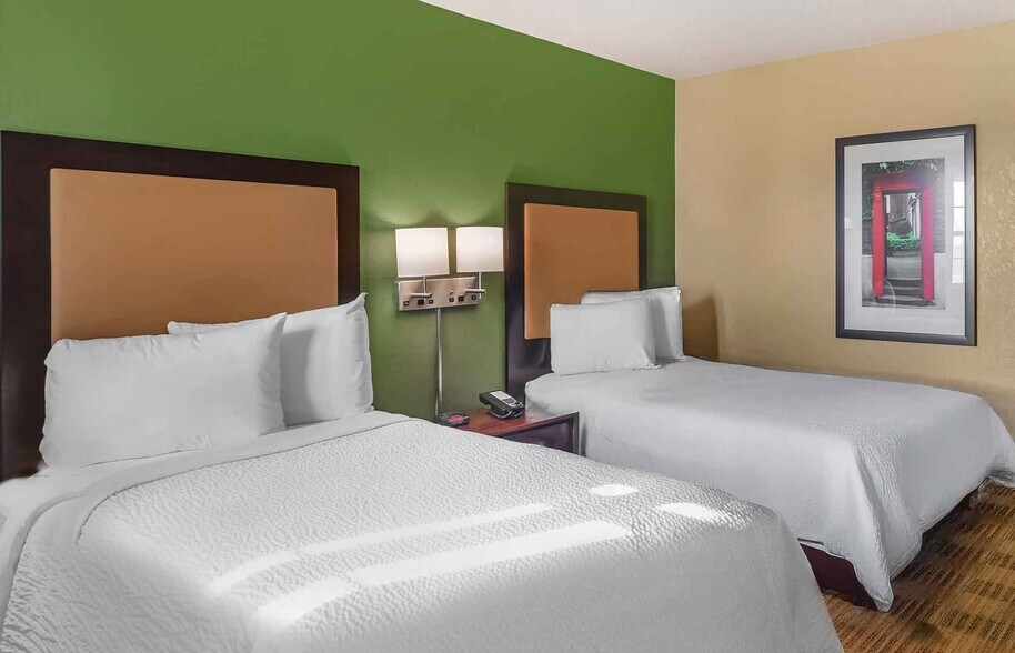 Building Photo - Furnished Studio-Nashville - Franklin - Co...