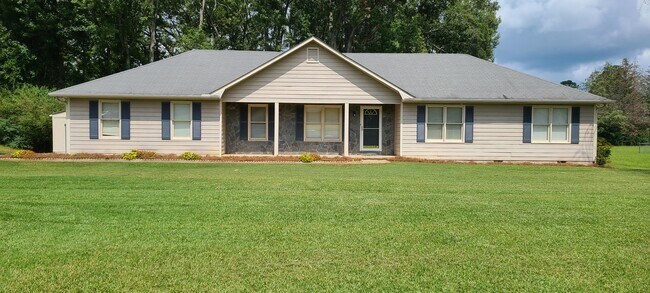 Building Photo - 106 Overlook Dr