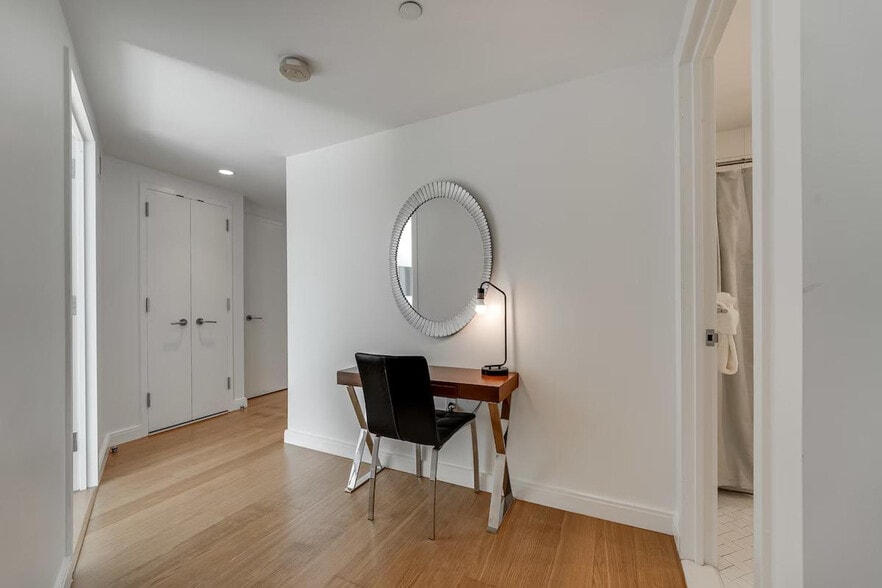 Building Photo - 625W W 57th St