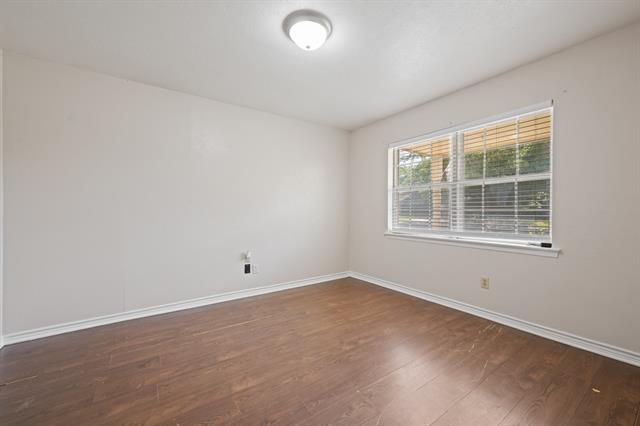 Building Photo - 808 Thompson Dr