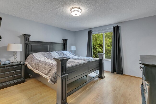 Building Photo - 7019 Alderwood Ct SE