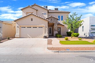 Building Photo - 12333 Desert Dove Ave