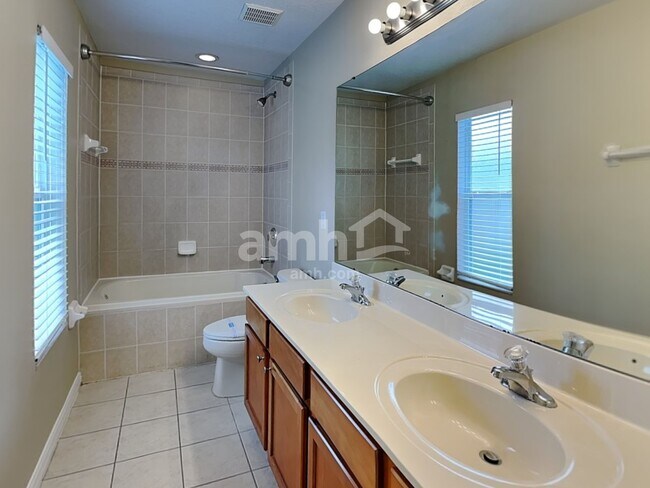 Building Photo - 1720 Portcastle Cir