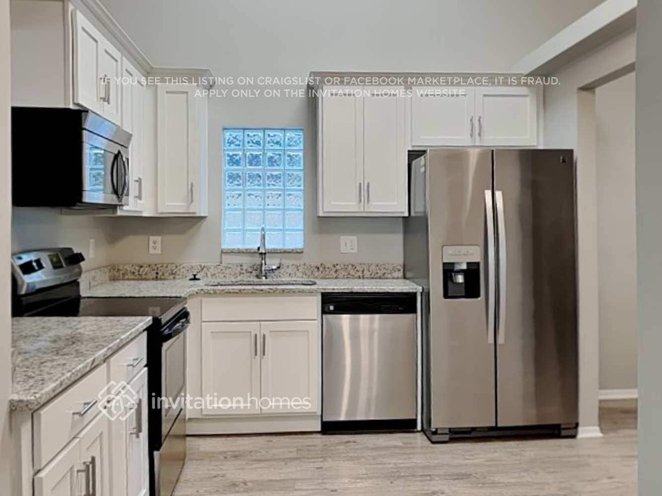 Building Photo - 1006 Henson Ct