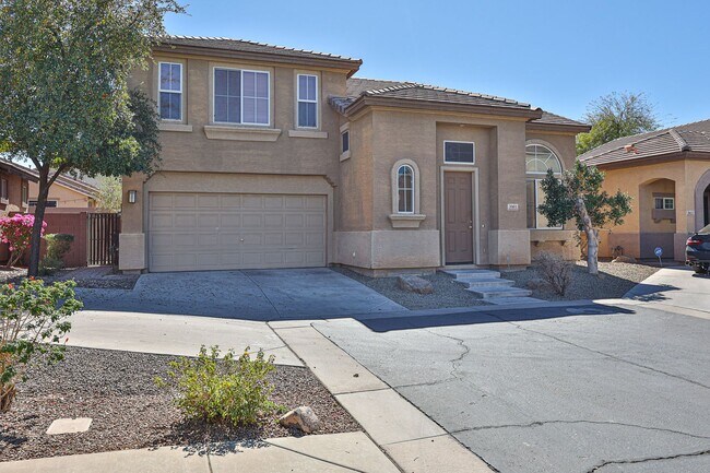 Building Photo - COMING SOON!! 3 bed 2.5 bath in most preferred Phoenix area