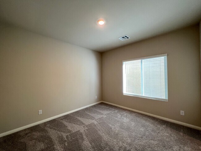 Building Photo - Tenaya Hacienda