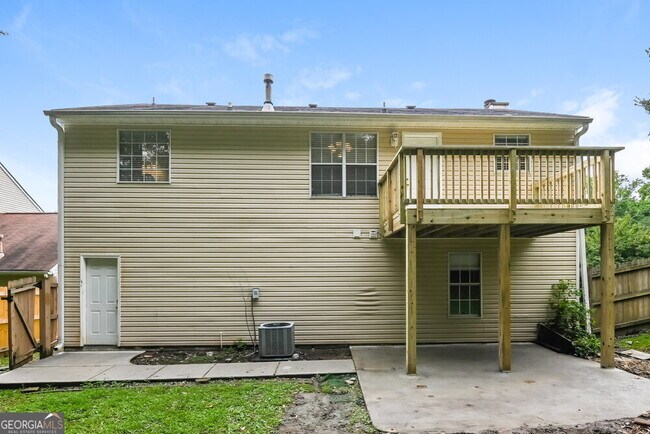 Building Photo - 3714 Crescent Hill Ln