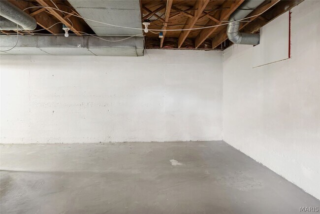 Building Photo - 12320 Eckelmann Ln