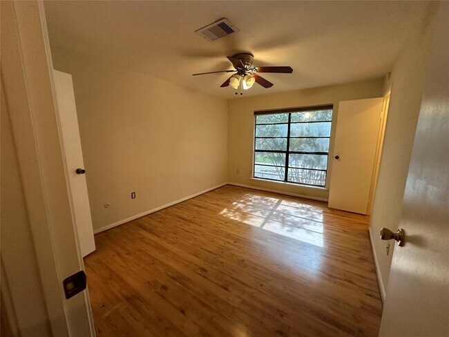 Building Photo - 8801 Hammerly Blvd