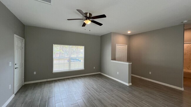 Building Photo - Smart & Stylish 3BD/2BA Palm Bay Home – Modern Upgrades, No Water Bills!