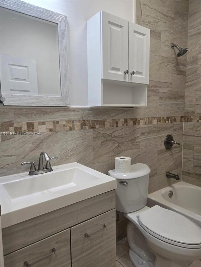 Building Photo - 9740 NW 5th Ave