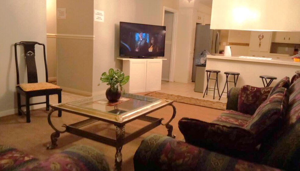 Building Photo - 4105 Azalea Dr