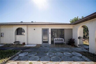 Building Photo - 3706 SE 10th Ave