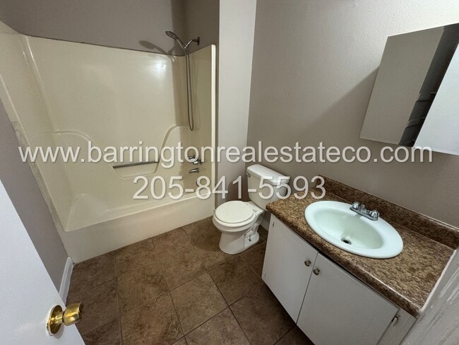 Building Photo - 1116 4th Ave W