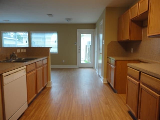 Building Photo - 802 Dragonfly Dr