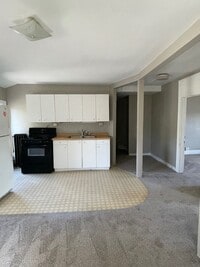 Building Photo - 316 Maple Ave