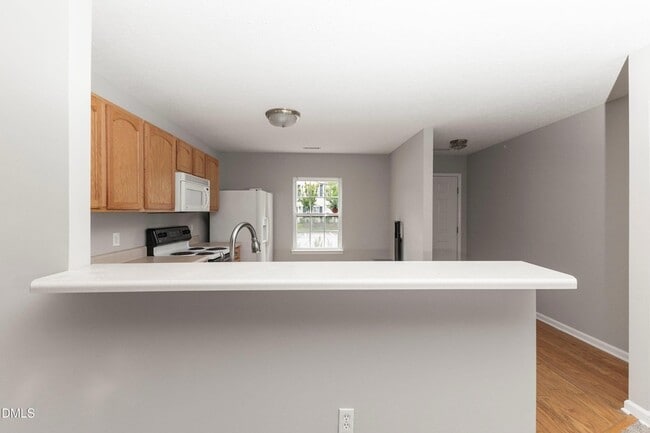 Building Photo - 3358 Tarleton W