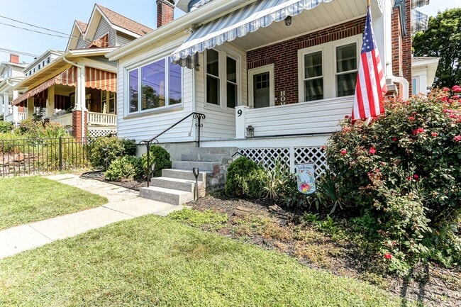 Building Photo - 3 Bed 1 Bath in Lemoyne Pa