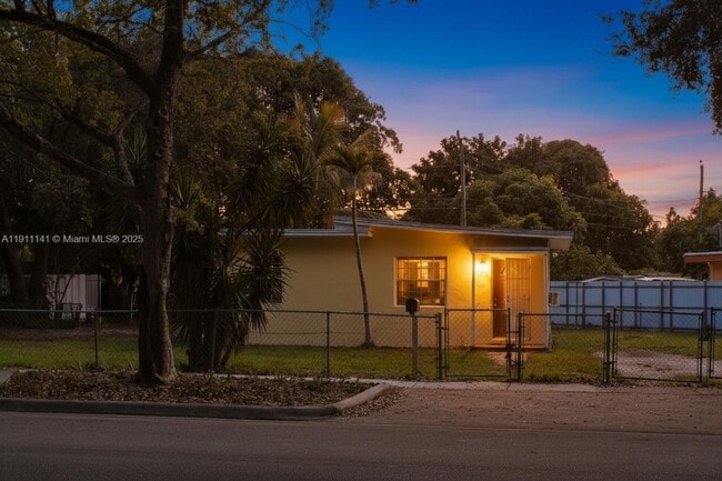 Primary Photo - 12450 NW 13th Ave