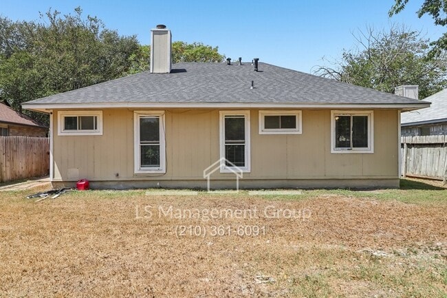 Building Photo - 3118 Bear Springs Dr