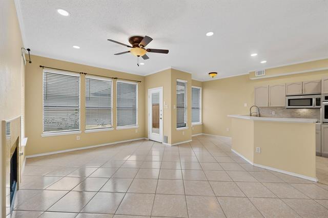 Building Photo - 6027 Homestead Ct