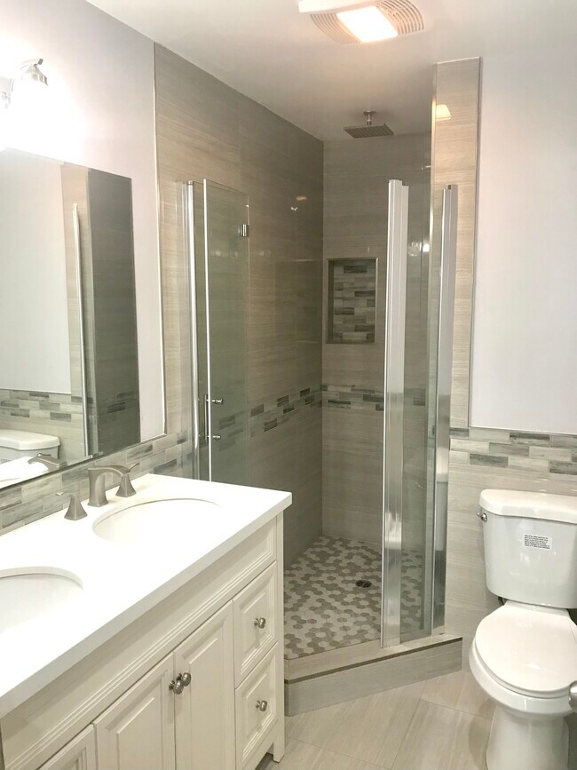 Primary attached Bath - 8160 Jamieson Ave