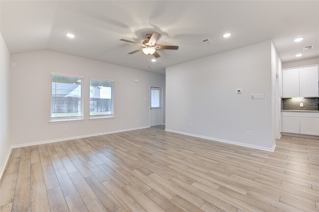 Building Photo - 2536 Malibu Gln Dr