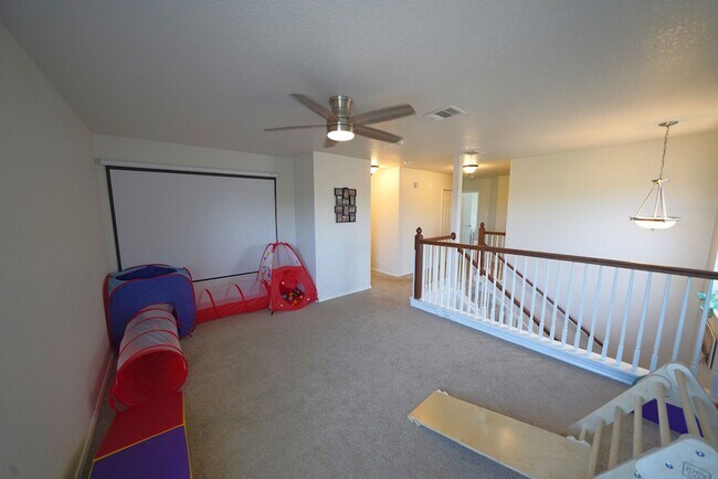 Building Photo - Spacious Schertz Home with Game Room - Realtor Commission: $500