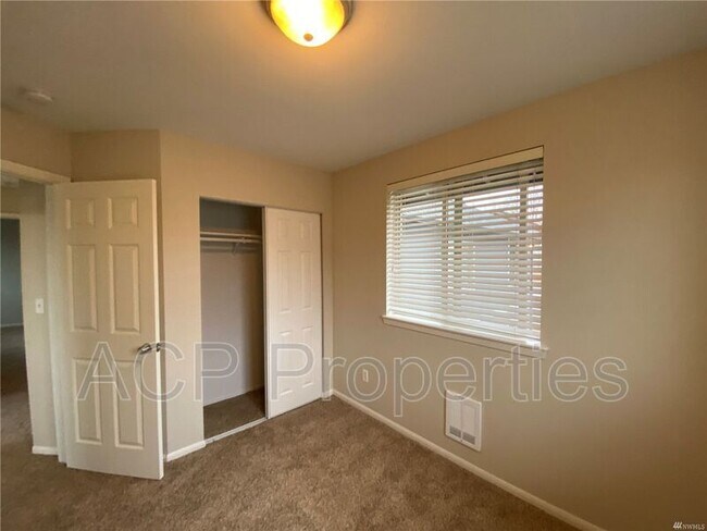 Building Photo - 5889 Cedar St