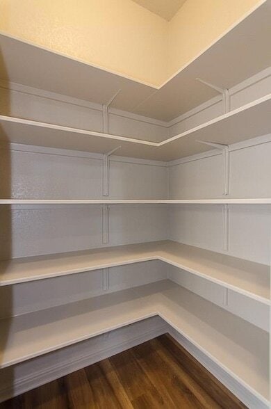 Building Photo - 409 Otto Ave