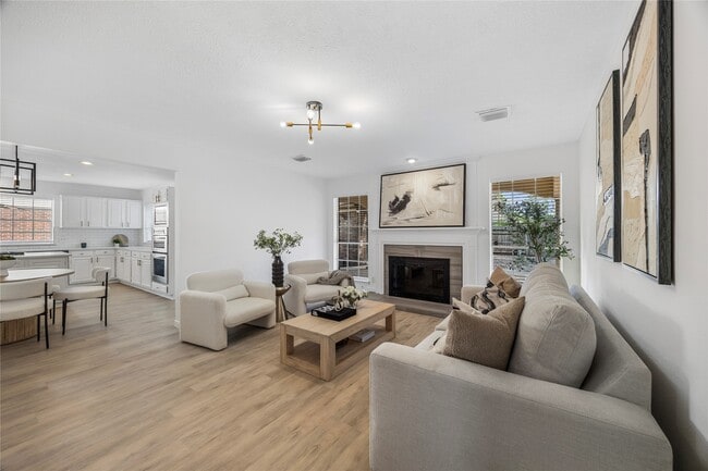 Building Photo - 10310 Minturn Ln