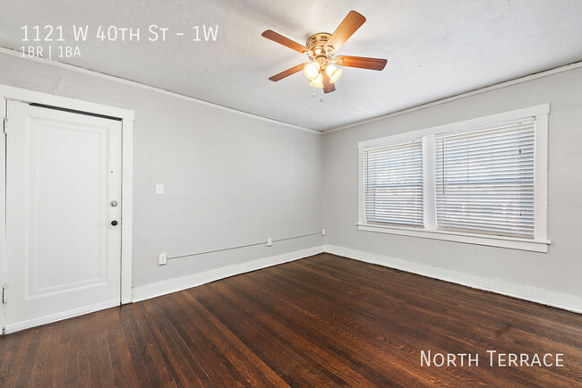 Building Photo - ?? Freshly Renovated 1BR in Midtown KC – W...