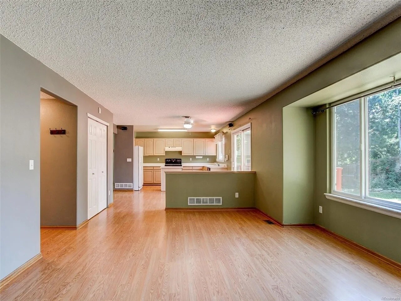 Building Photo - 5764 W 118th Ave