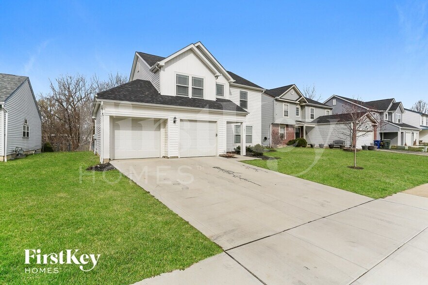 Building Photo - 1691 Eastbrook Dr N