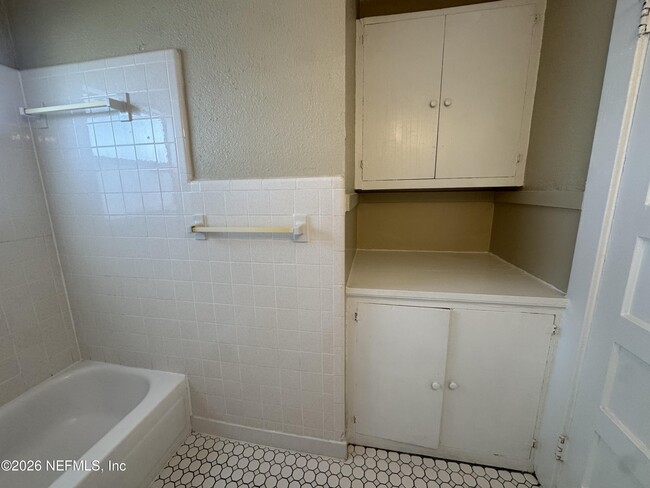 Building Photo - 8277 Cheryl Ann Ln