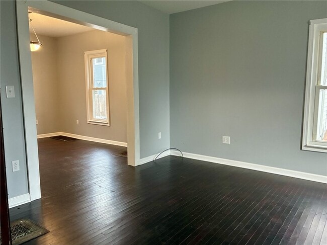 Building Photo - 48 Bemis Ave