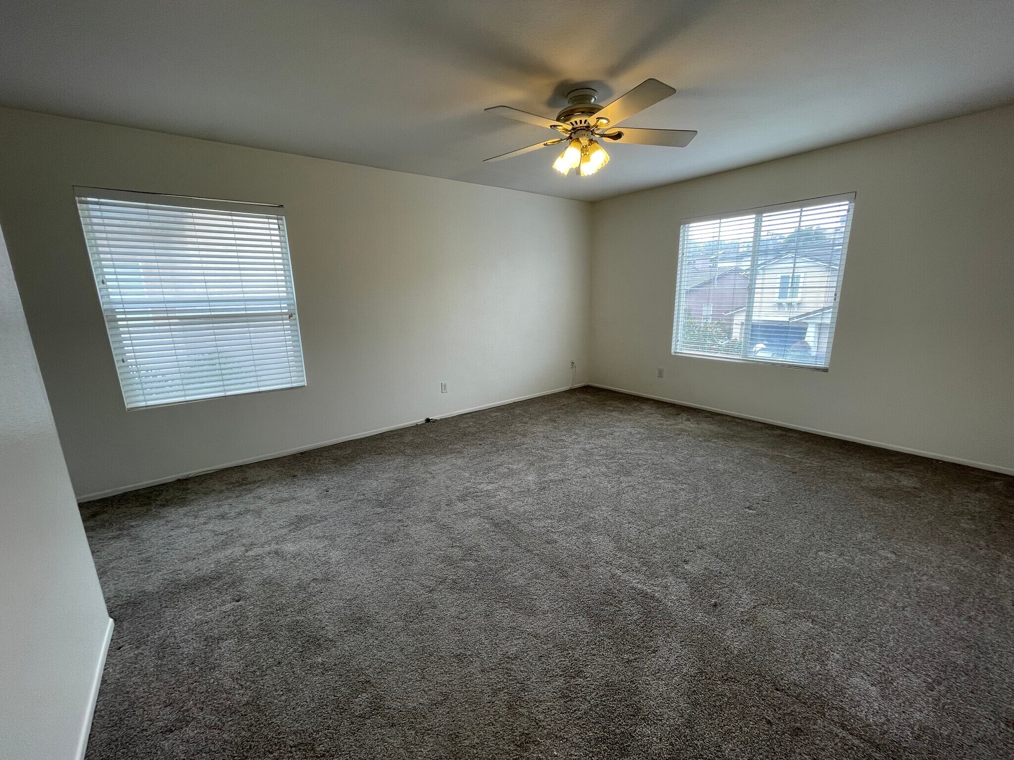 Building Photo - 2300 Jeans Ct