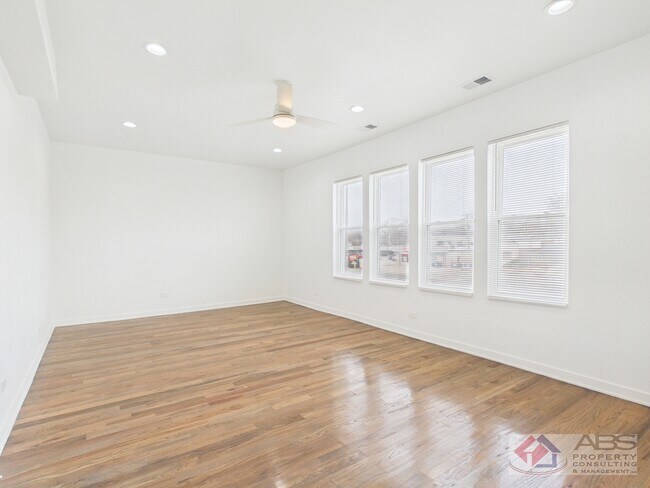 Building Photo - 398 W Lincoln Hwy