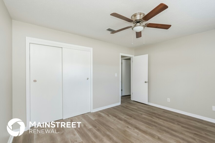 Building Photo - 7113 N 50th St