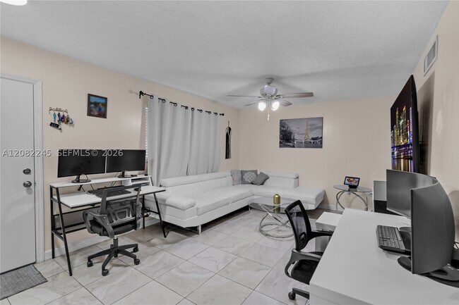 Building Photo - 329 W 68th St